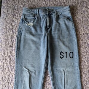American Eagle Blue Jeans